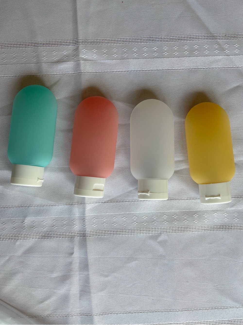 ⭐️ 3 for $15 - Set of 4 Plastic Reusable Silicone Travel Bottles